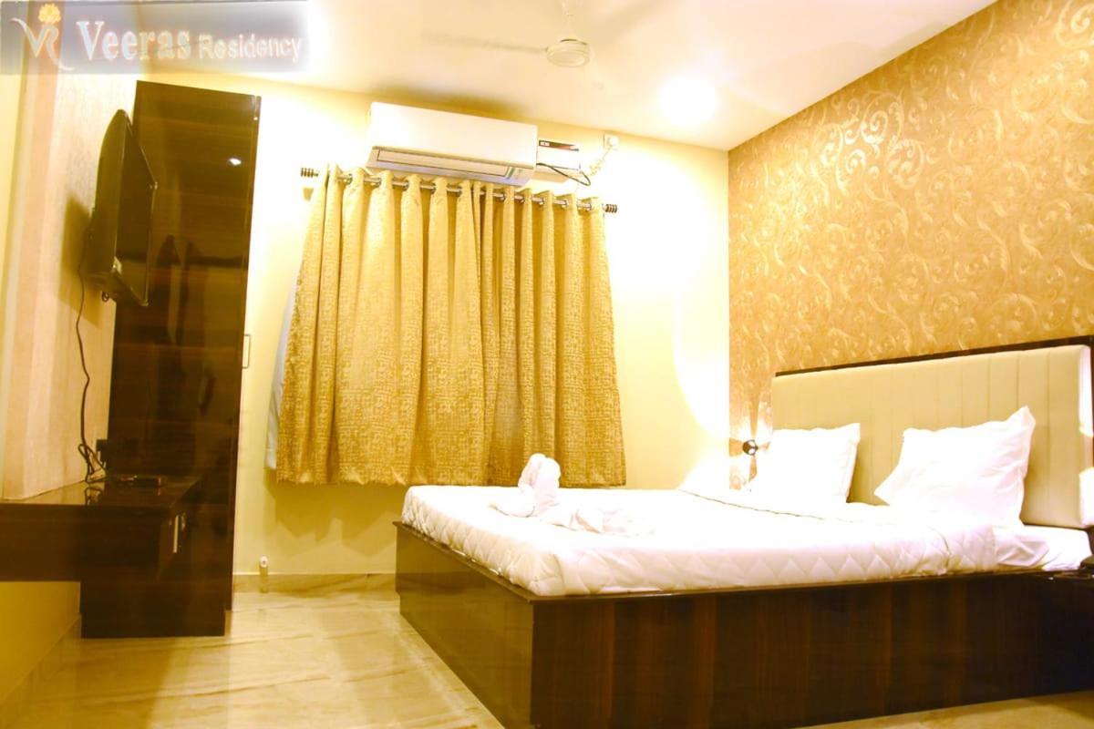 Veeras Residency Hotel Puducherry Eksteriør billede