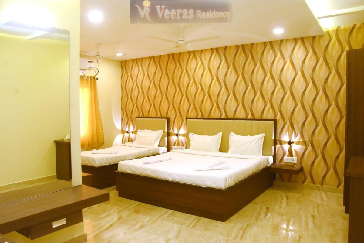 Veeras Residency Hotel Puducherry Eksteriør billede